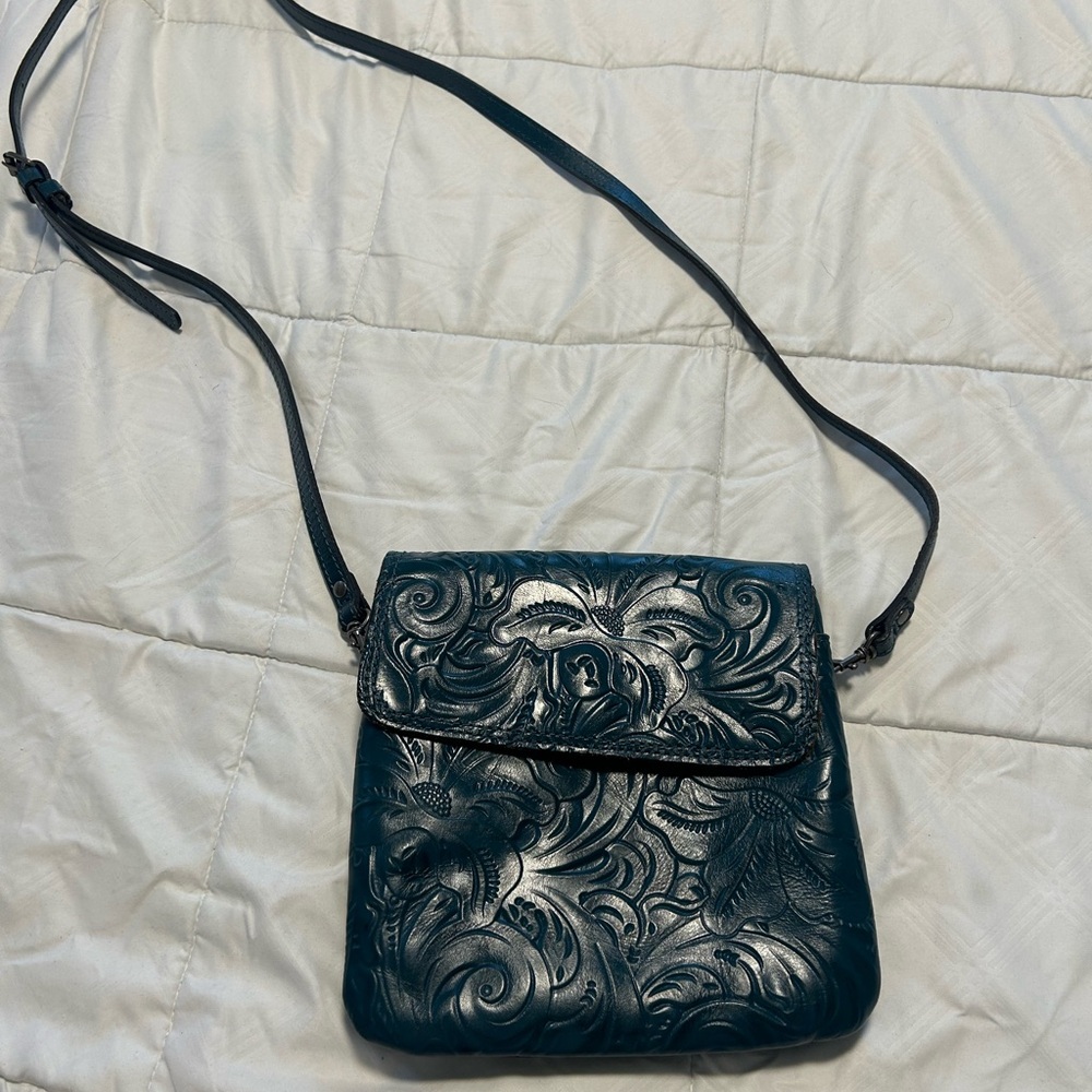 Patricia Nash Balluri Tooled Leather BLUE Crossbody Shoulder Bag Purse
